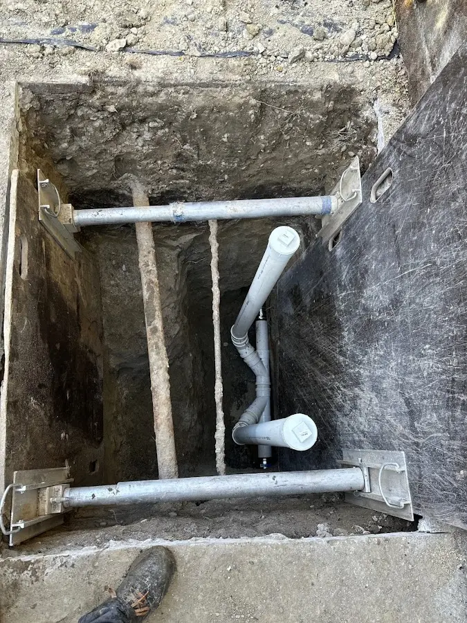 Experienced plumber completing Gas Line Repair work in Fort Knox